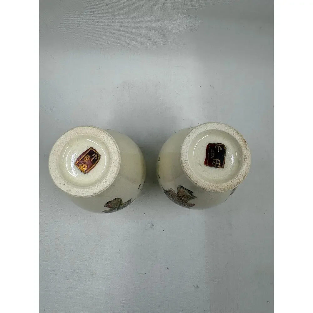 Hand painted Japanese  Satsuma Earthenware Pair of Mini Vases